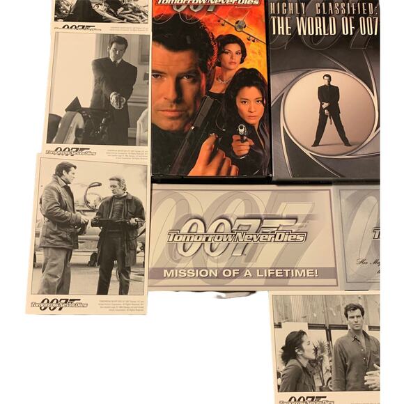 Tomorrow Never Dies James Bond 007 Limited Edition VHS box set 1998 Brosnan - Picture 10 of 13